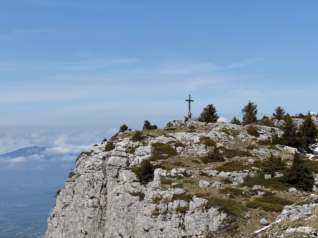 image from Ascenso al Parmelan en primavera: entre la aventura y la historia